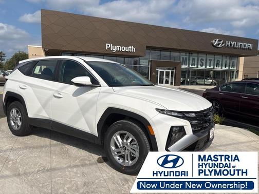 2026 Hyundai TUCSON SE