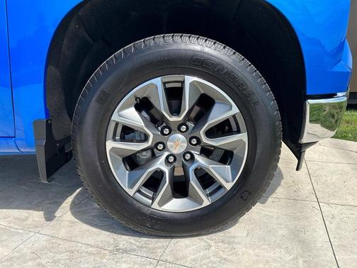 Rip Tide Blue 2025 Chevrolet Silverado 1500 LT