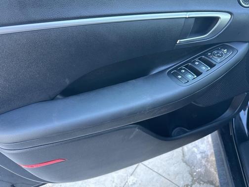 2025 Hyundai SONATA SE