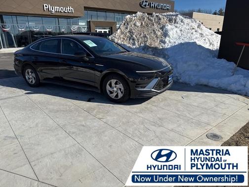 2025 Hyundai SONATA SE