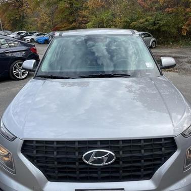 2024 Hyundai VENUE SE