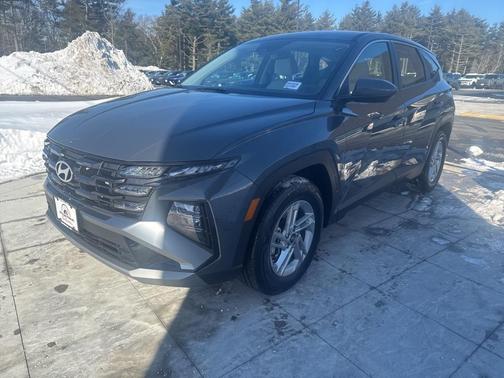 2025 Hyundai TUCSON SE