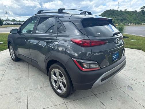 Gray 2023 Hyundai KONA SEL