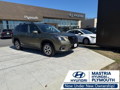 2024 Subaru Forester Premium
