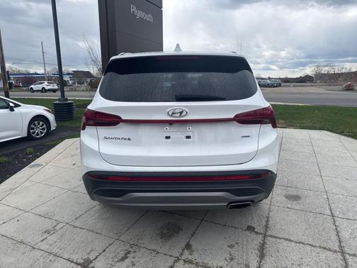 White 2023 Hyundai SANTA FE SE