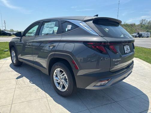 Hampton Gray 2026 Hyundai TUCSON SE