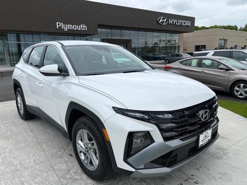 2025 Hyundai TUCSON SE