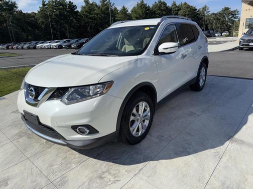 2016 Nissan Rogue SV