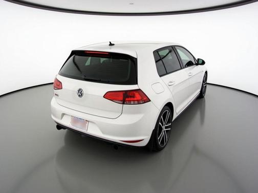 2017 Volkswagen Golf GTI Sport 4-Door
