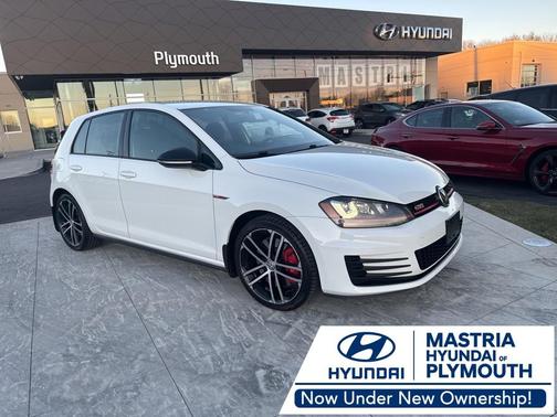 2017 Volkswagen Golf GTI Sport 4-Door