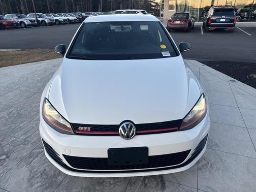 2017 Volkswagen Golf GTI Sport 4-Door