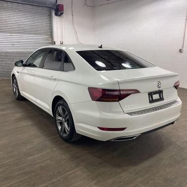 2019 Volkswagen Jetta 1.4T R-Line