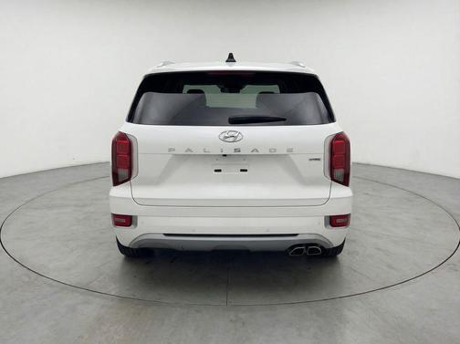 White 2022 Hyundai PALISADE Limited