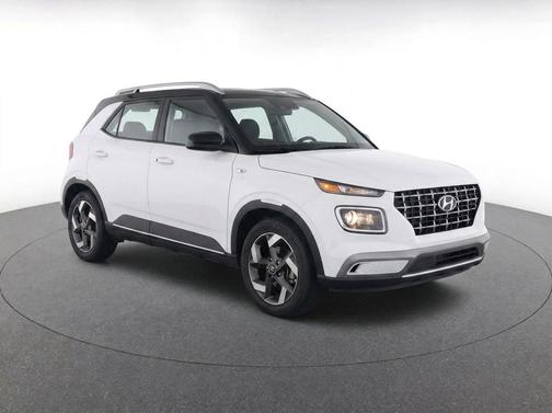 Lunar White 2023 Hyundai VENUE Limited