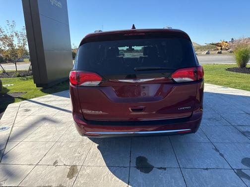 2019 Chrysler Pacifica Limited