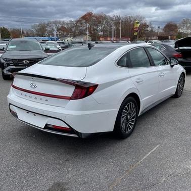 2023 Hyundai SONATA Hybrid Limited