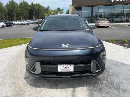 2025 Hyundai KONA SEL Convenience