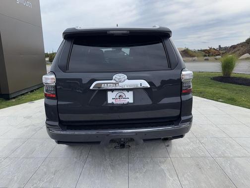 2024 Toyota 4Runner Limited