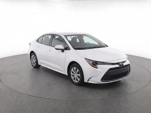 Ice 2024 Toyota Corolla LE