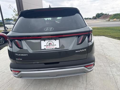 2025 Hyundai TUCSON Hybrid Limited