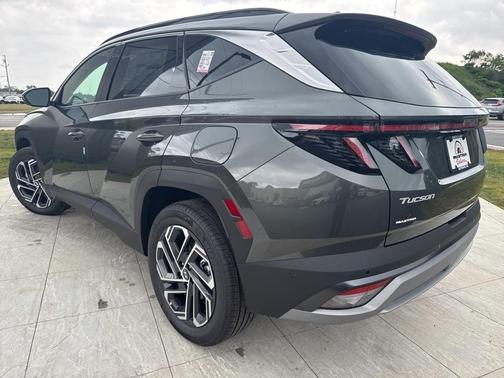 2025 Hyundai TUCSON Hybrid Limited