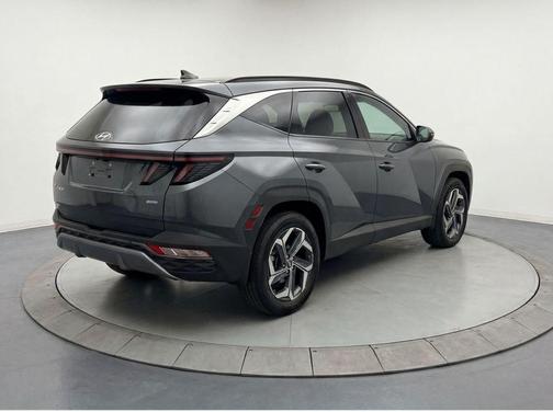 Amazon Gray 2023 Hyundai TUCSON Limited