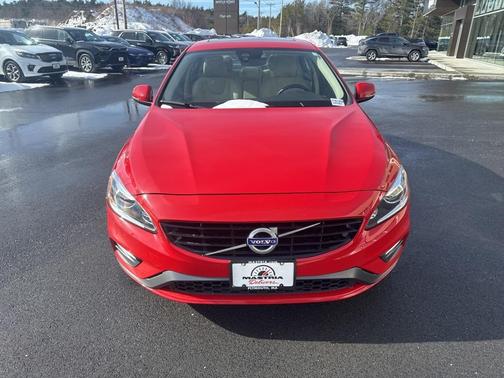 2017 Volvo S60 T5 Dynamic