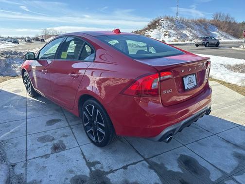 2017 Volvo S60 T5 Dynamic