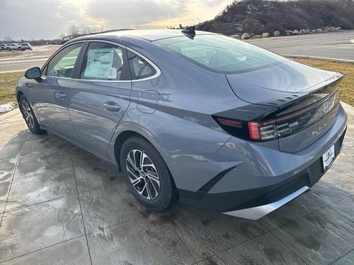 2026 Hyundai SONATA Hybrid Blue