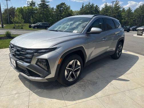 Shimmering Silver 2026 Hyundai TUCSON SEL