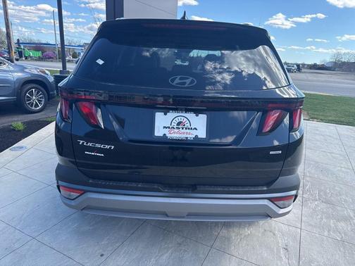 Phantom Black 2026 Hyundai TUCSON SEL