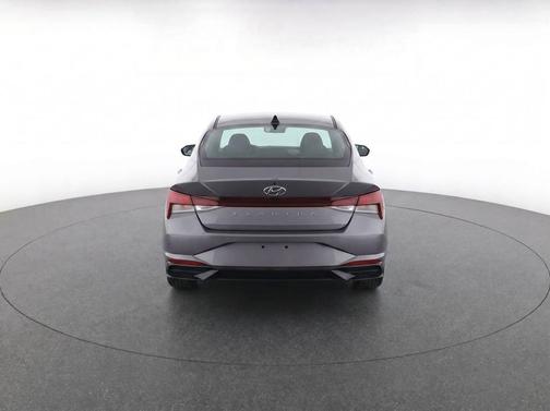 Metal 2023 Hyundai ELANTRA SEL