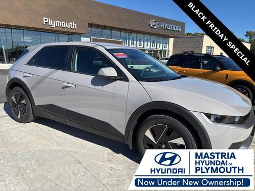 2025 Hyundai IONIQ 5 SE