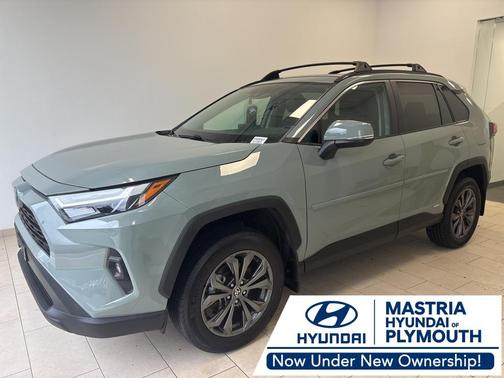 2022 Toyota RAV4 Hybrid XLE Premium