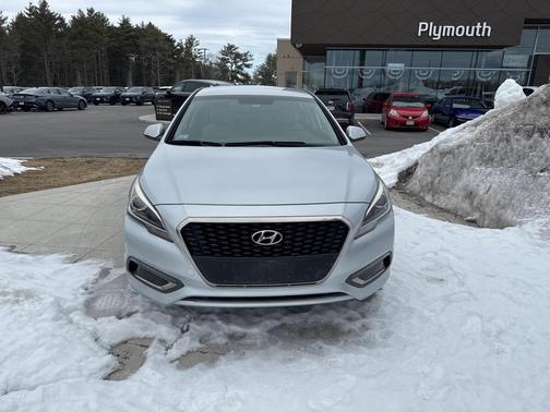 2017 Hyundai SONATA Hybrid Limited