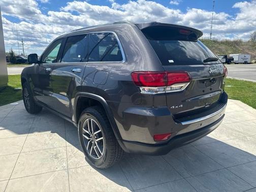 Granite Crystal Clearcoat Metallic 2020 Jeep Grand Cherokee Limited