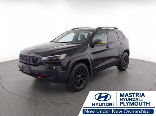 Diamond Black 2022 Jeep Cherokee Trailhawk