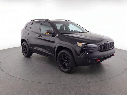 Diamond Black 2022 Jeep Cherokee Trailhawk