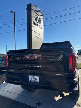 2022 GMC Sierra 2500 AT4