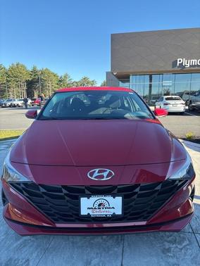 2022 Hyundai ELANTRA SEL