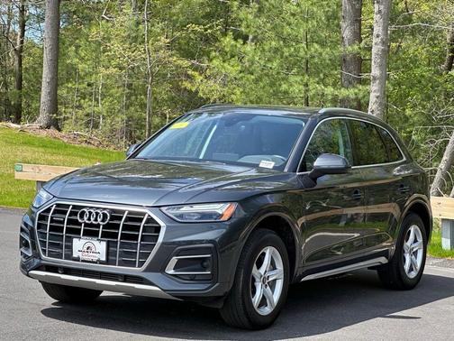 2024 Audi Q5 40 Premium