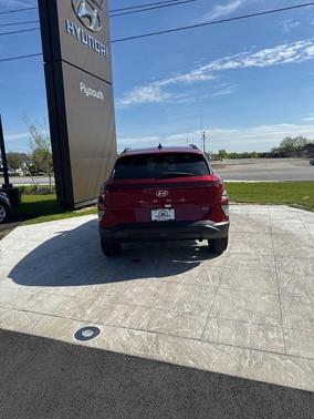 2025 Hyundai KONA SEL
