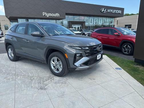 Hampton Gray 2026 Hyundai TUCSON SE