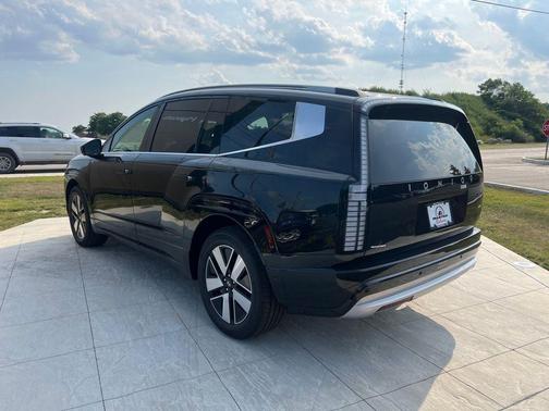 Black 2026 Hyundai IONIQ 9 SEL