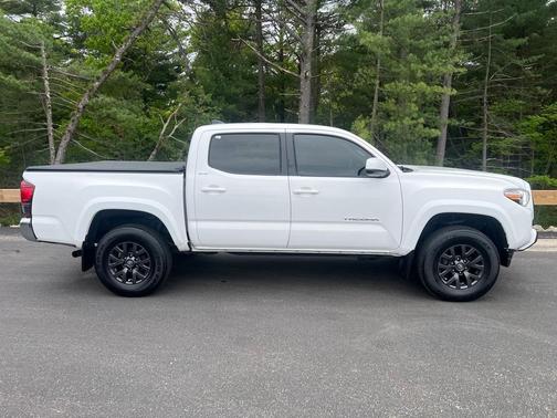 2021 Toyota Tacoma SR5