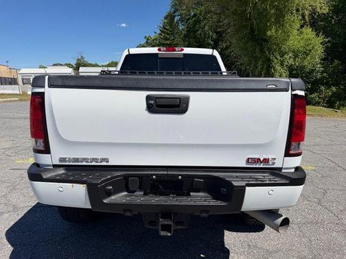 2011 GMC Sierra 2500 Denali