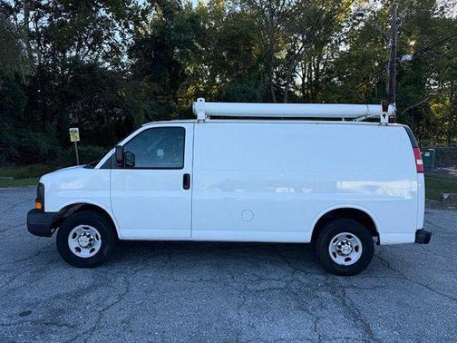 2010 Chevrolet Express 2500 Work Van