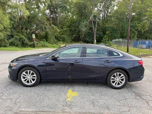 2017 Chevrolet Malibu 1LT