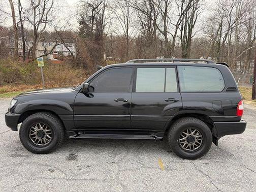 2000 Toyota Land Cruiser Base