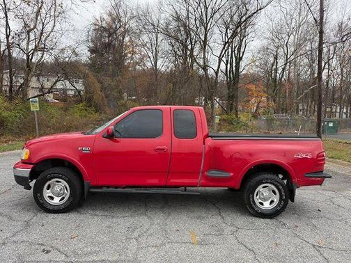 2003 Ford F-150 XLT SuperCab Flareside